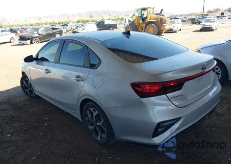 2020 Kia Forte Fe z USA, uszkodzony, nr VIN 3KPF24AD1LE240411